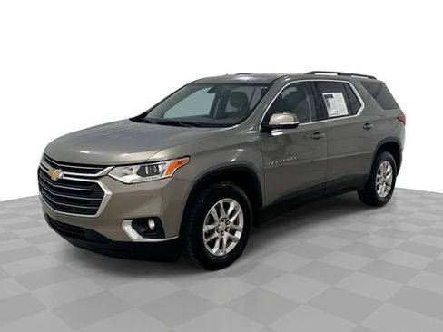 Used 2019 Chevrolet Traverse LT FWD image 1