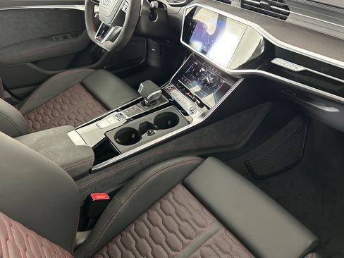 New 2026 Audi RS 6 performance image 15