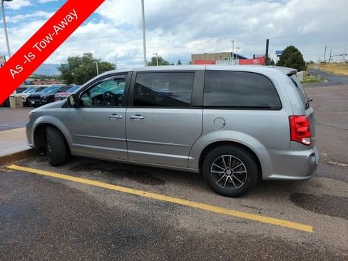 Used 2015 Dodge Grand Caravan SE w/ Quick Order Package 29E SE FWD image 8
