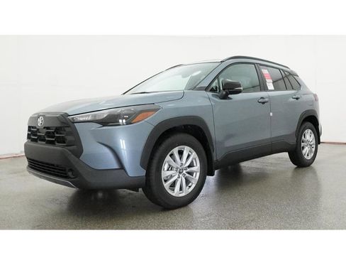 New 2026 Toyota Corolla Cross LE image 17