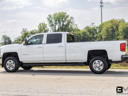 Used 2015 Chevrolet Silverado 2500 LT w/ Z71 Package, Off-Road image 5