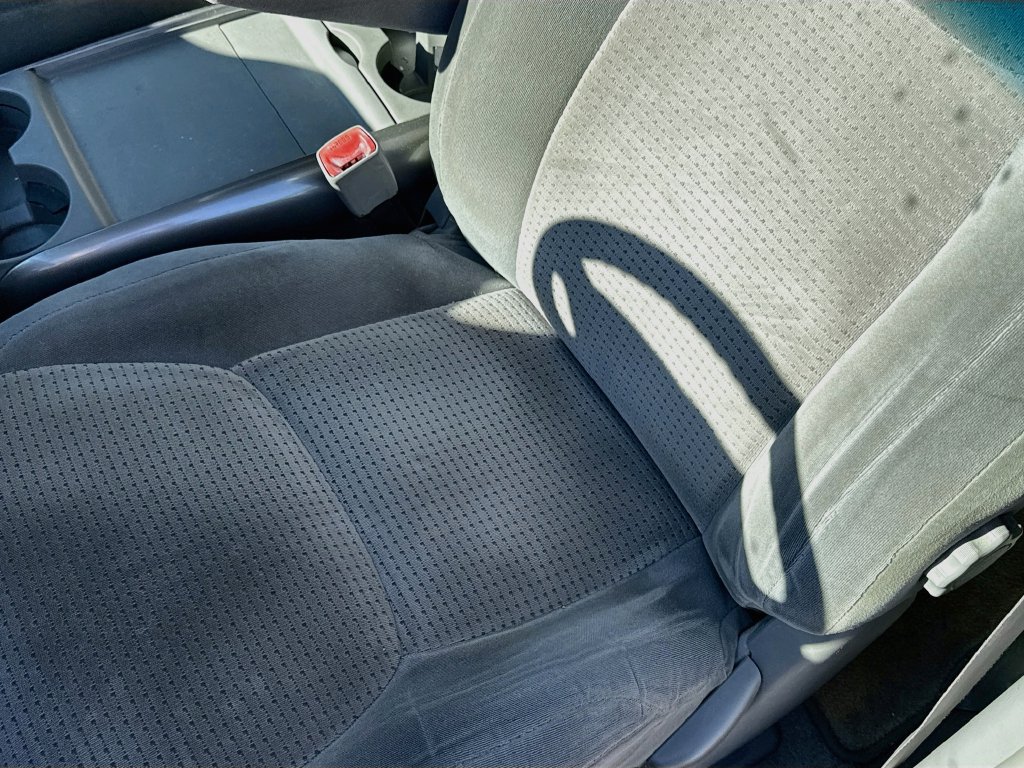 Used 2006 Toyota Sienna LE w/ LE Pkg 3 FWD image 23