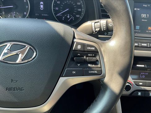 Used 2018 Hyundai Elantra Value Edition image 23