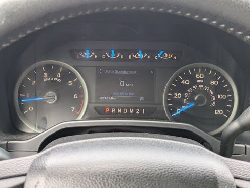 Used 2016 Ford F150 XLT w/ Equipment Group 301A Mid RWD image 26
