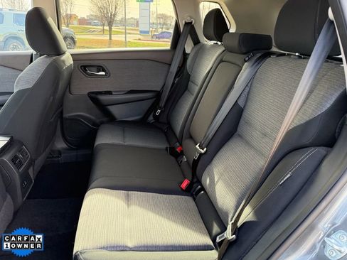 Used 2023 Nissan Rogue SV image 27