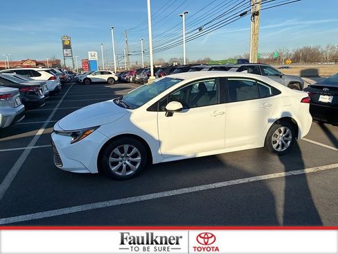 Certified 2023 Toyota Corolla LE image 14