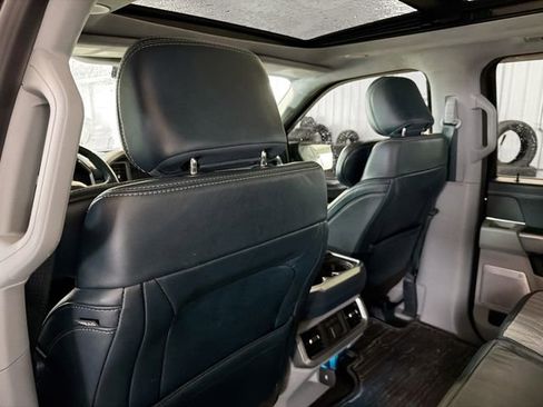 Used 2021 Ford F150 Limited image 9