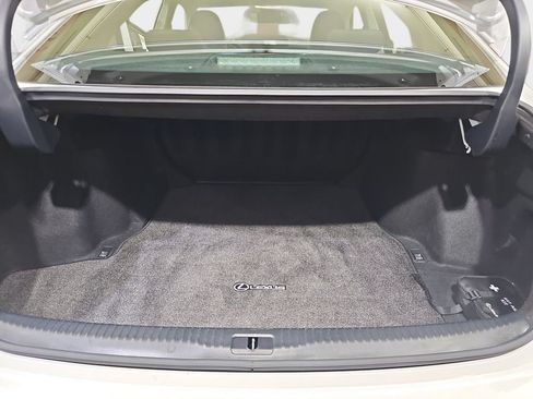 Used 2019 Lexus IS 300 w/ Navigation Package RWD image 14