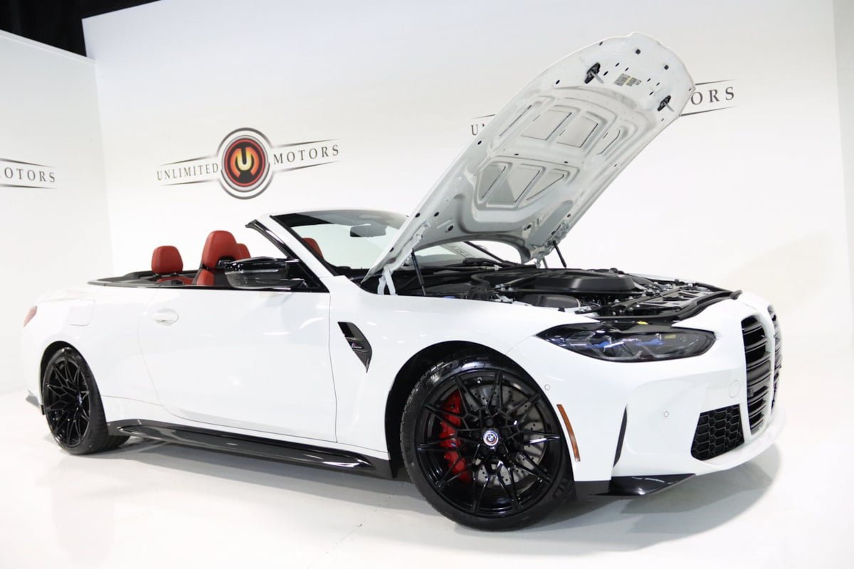 Used 2023 BMW M4 xDrive Competition AWD/4WD image 32