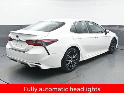 Used 2024 Toyota Camry SE image 7