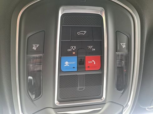 New 2026 Jeep Cherokee Limited AWD/4WD image 15