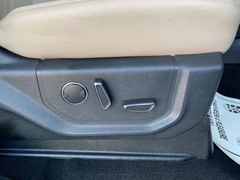 Used 2024 Ford Expedition Limited AWD/4WD image 54