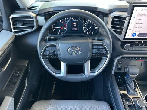 Used 2023 Toyota Tundra Limited AWD/4WD image 14