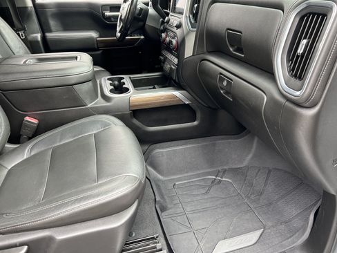 Used 2019 Chevrolet Silverado 1500 LT Trail Boss AWD/4WD image 22