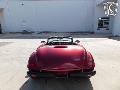 Used 2002 Chrysler Prowler RWD image 23
