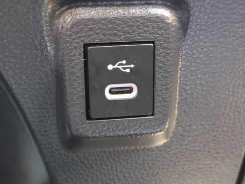 Used 2025 Toyota Corolla SE FWD image 21