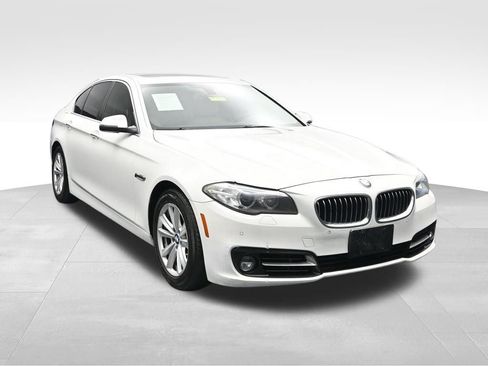 Used 2015 BMW 528i Sedan RWD image 7