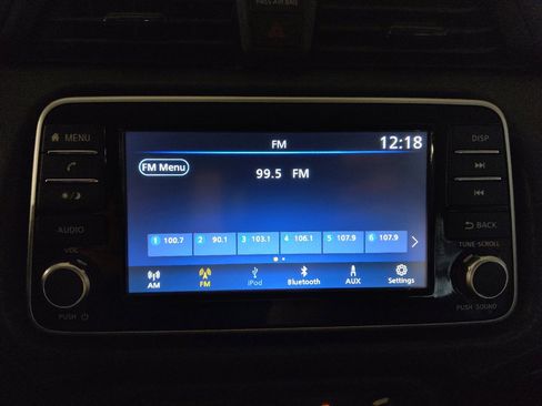 Used 2025 Nissan Versa S w/ Trunk Package FWD image 25