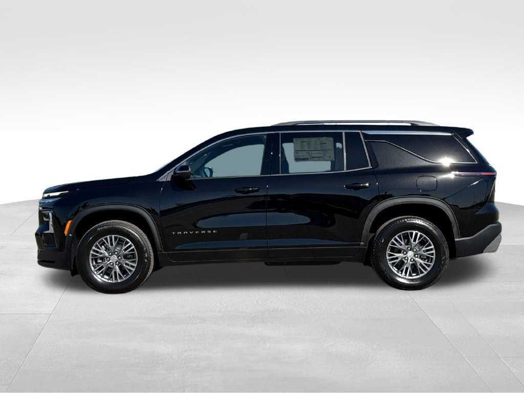 New 2027 Chevrolet Traverse LT FWD image 2
