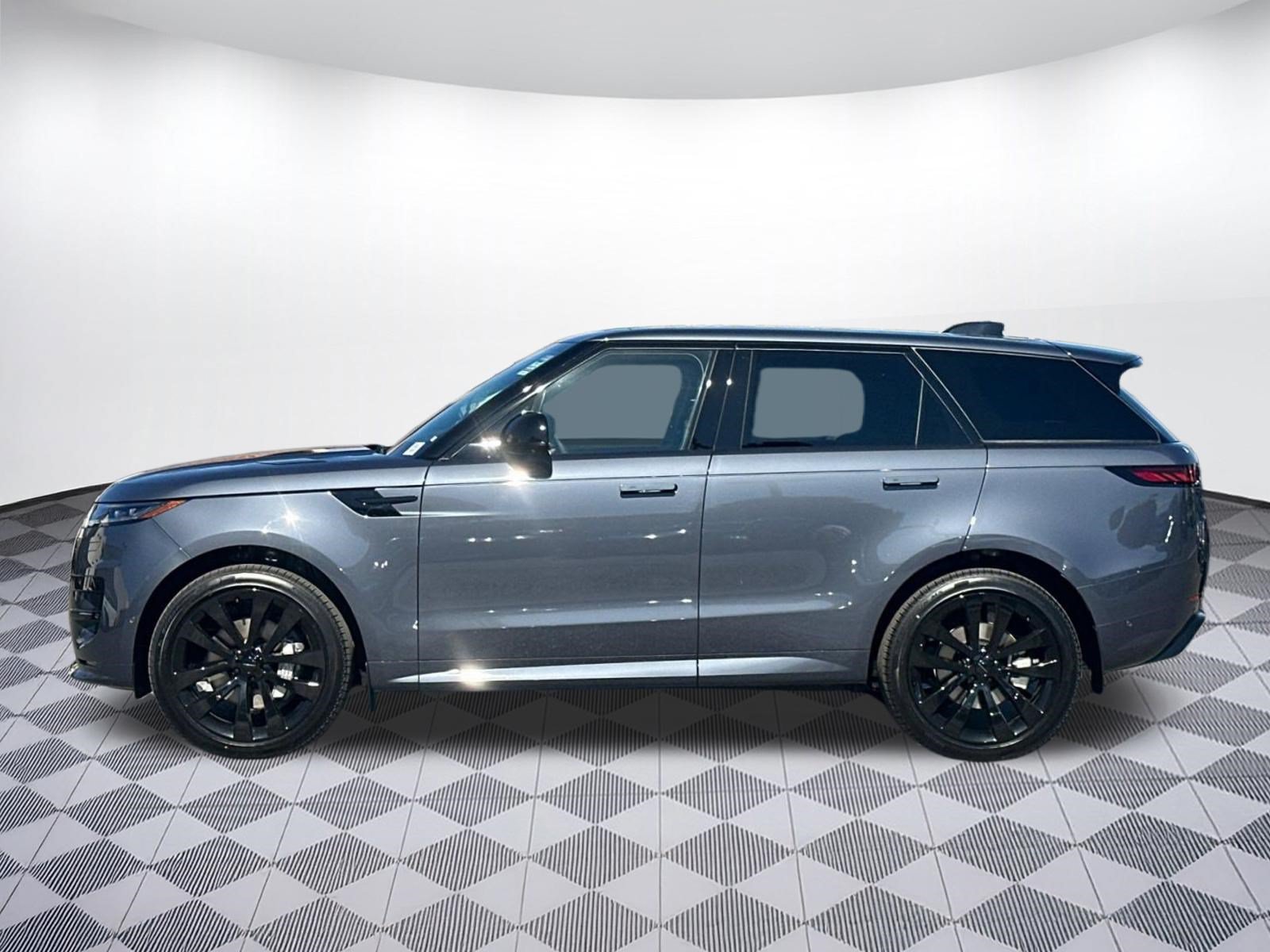 New 2026 Land Rover Range Rover Sport Dynamic SE AWD/4WD image 2