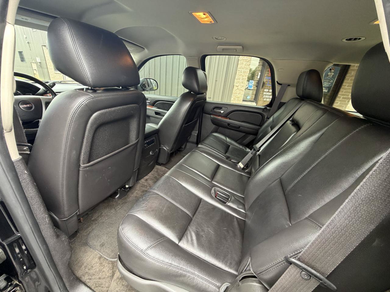 Used 2013 GMC Yukon SLT AWD/4WD image 17