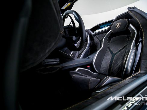 Used 2022 Lamborghini Aventador LP 780-4 Ultimae image 13