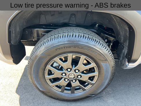 Used 2025 Toyota 4Runner SR5 image 14