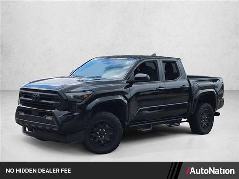 Used 2025 Toyota Tacoma SR5 RWD image 1