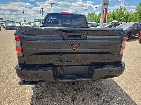 New 2026 Nissan Frontier PRO-4X w/ Tow Package AWD/4WD image 8