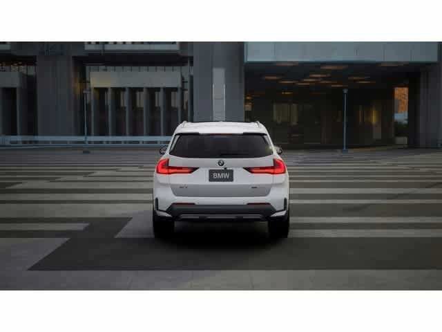 Used 2026 BMW X1 xDrive28i w/ Technology Package AWD/4WD image 5