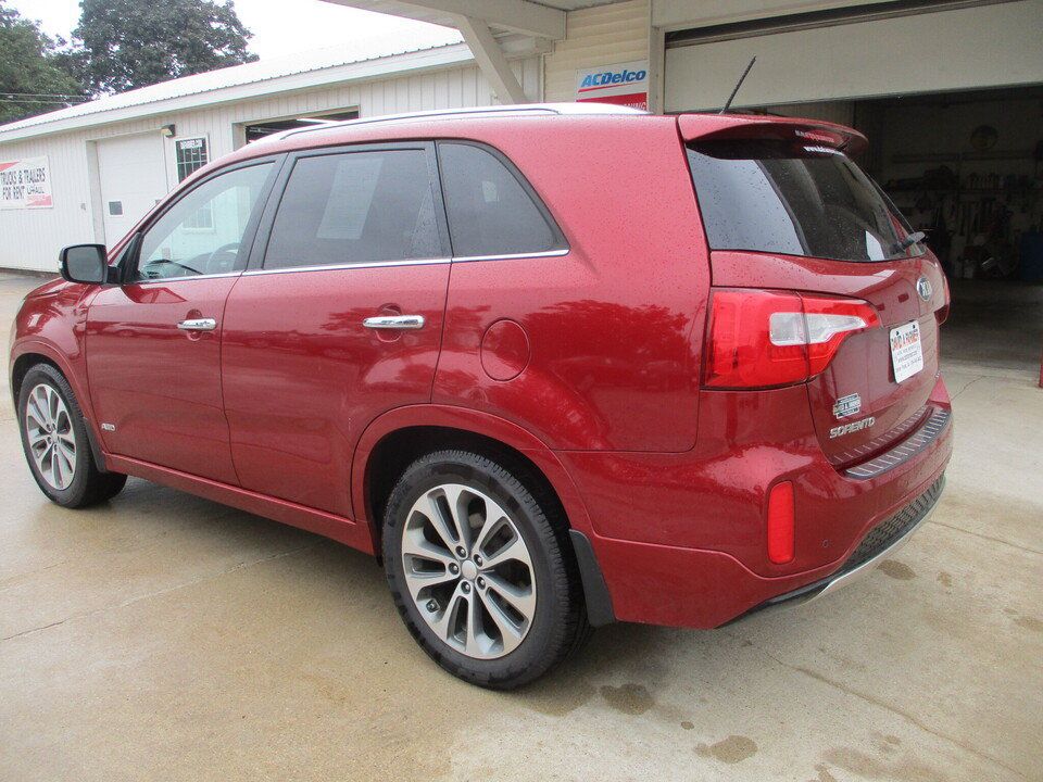 Used 2014 Kia Sorento SX w/ 3rd Row Package AWD/4WD image 14