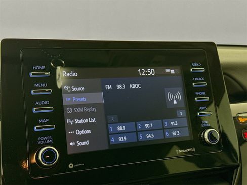 Used 2022 Toyota Camry LE image 15