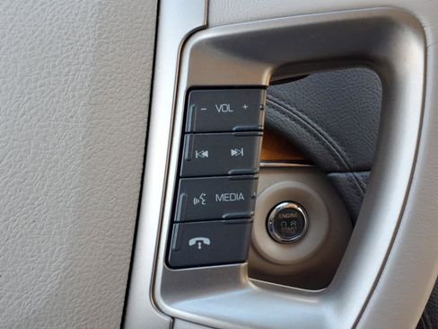 Used 2011 Lincoln MKT 2WD w/ 101A Rapid Spec Order Code image 23