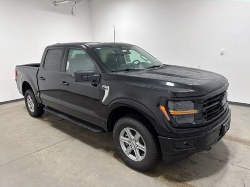 New 2026 Ford F150 XLT w/ Tow/Haul Package AWD/4WD image 3