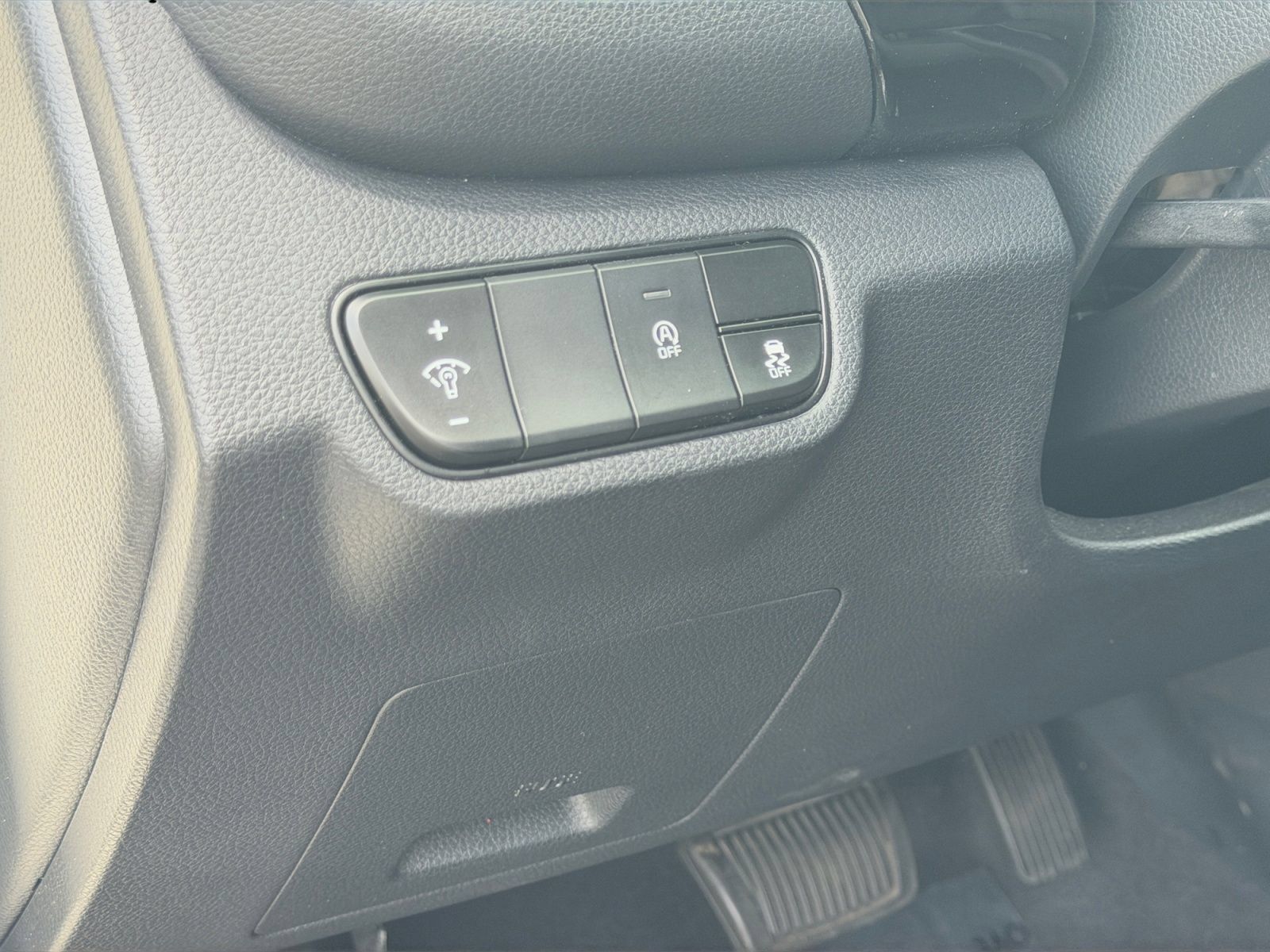 Used 2024 Kia Seltos S AWD/4WD image 26