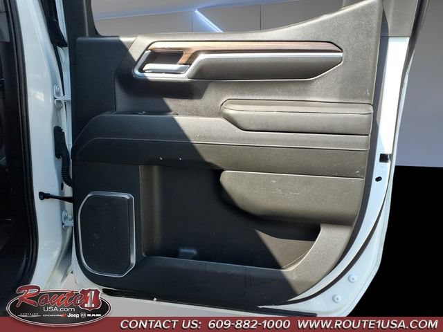 Used 2022 Chevrolet Silverado 1500 LT AWD/4WD image 16