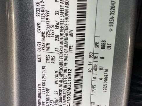 Used 2021 Lincoln Corsair AWD w/ Premium Package image 36