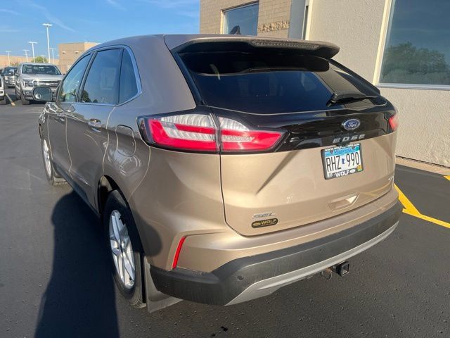 Used 2021 Ford Edge SEL w/ Convenience Package AWD/4WD image 3