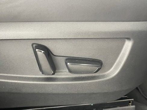 Used 2019 INFINITI QX50 Essential image 50