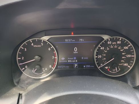 Used 2024 Nissan Altima 2.5 SV FWD image 24