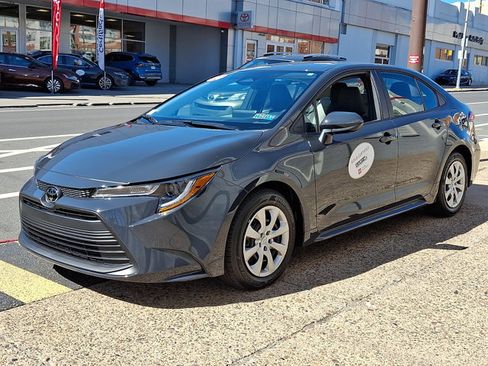 Used 2026 Toyota Corolla LE image 3