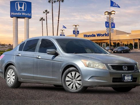 Used 2008 Honda Accord LX image 2