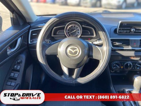 Used 2015 MAZDA MAZDA3 i SV image 14