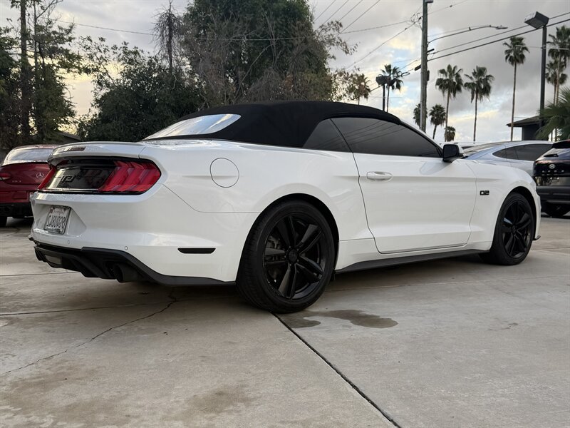 Used 2019 Ford Mustang GT Premium RWD image 7