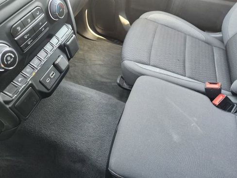 Used 2024 Chevrolet Silverado 1500 Custom image 18