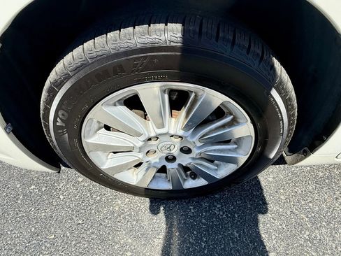 Used 2015 Toyota Sienna Limited Premium AWD/4WD image 28