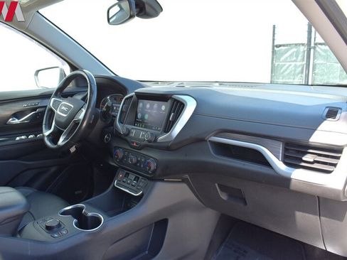 Used 2020 GMC Terrain SLT w/ Preferred Package AWD/4WD image 12