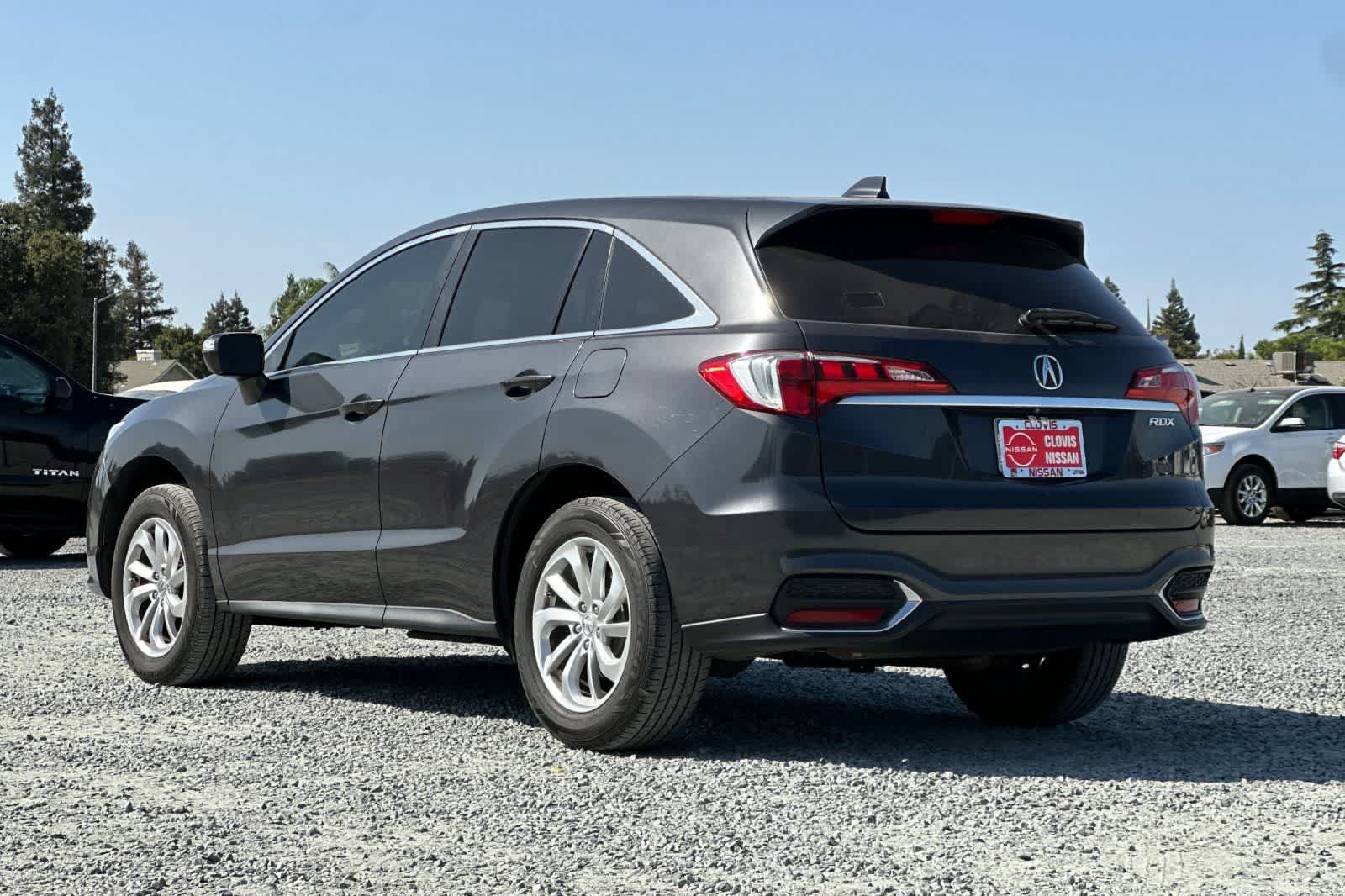 Used 2016 Acura RDX w/ Tech & AcuraWatch Plus Pack FWD image 7