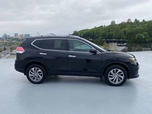Used 2015 Nissan Rogue SL AWD/4WD image 2