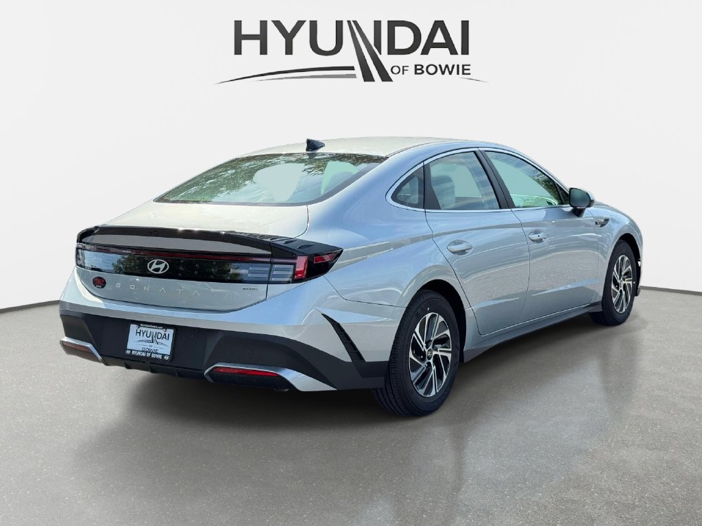 New 2026 Hyundai Sonata Blue FWD image 2